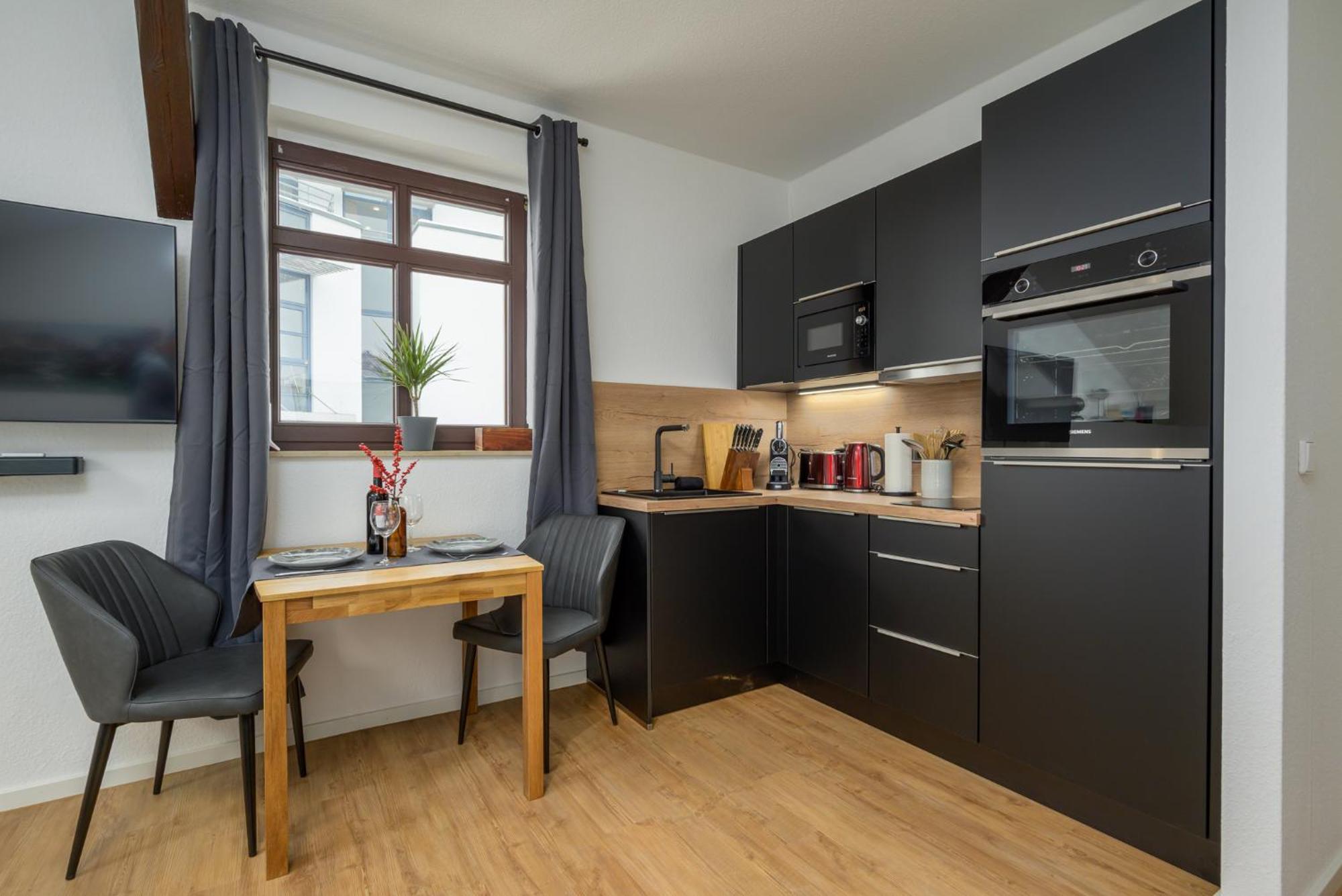 SweetHome11-zentral-gr.Küche-Netflix-Wifi-Stpl. Halle  Exterior foto